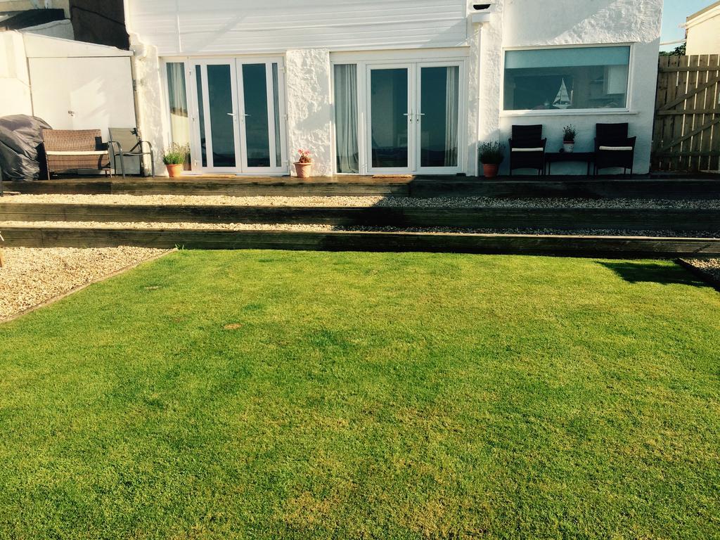 Superb Cintra Beachside Apartments Llandudno Luaran gambar